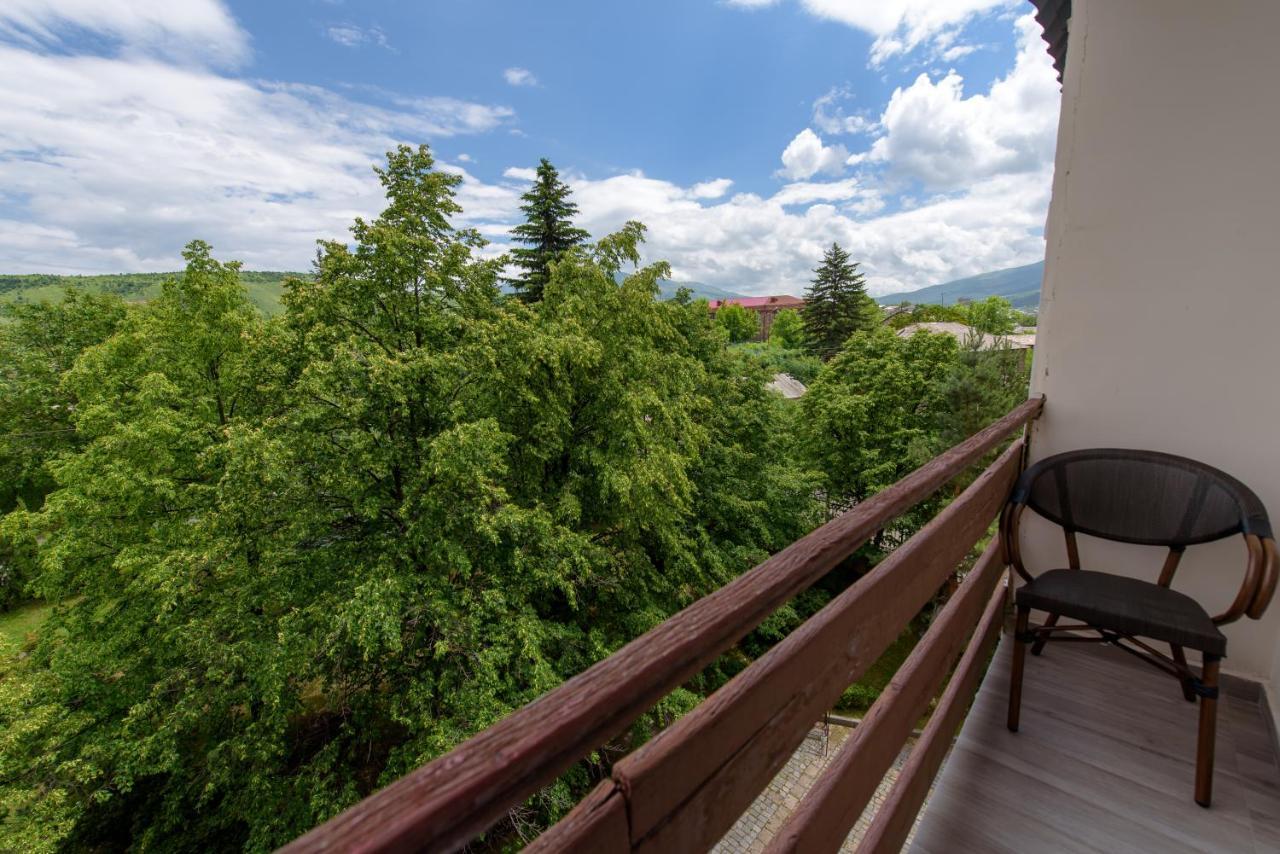 Kirovakan Hotel Vanadzor Exterior photo