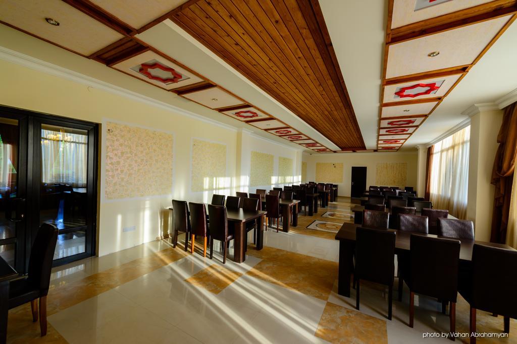 Kirovakan Hotel Vanadzor Exterior photo